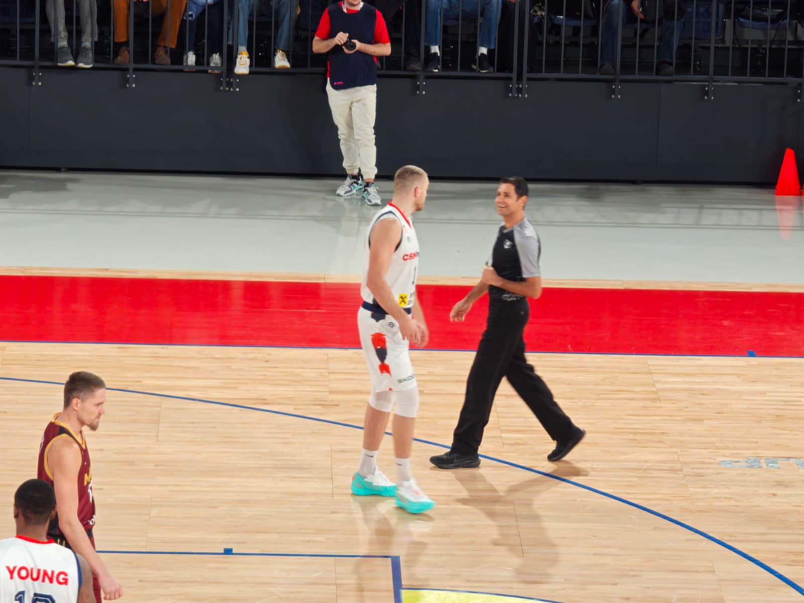 WhatsApp Image 2025-12-10 at 19.05.56