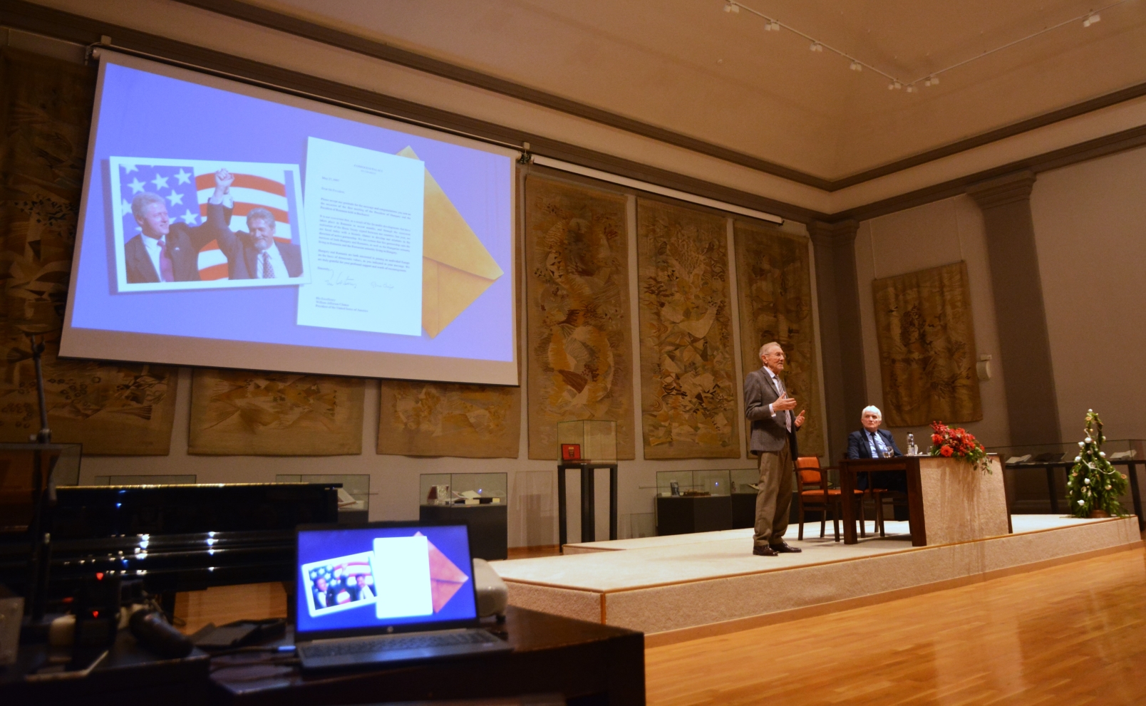 Emil Constantinescu la Oradea (45)