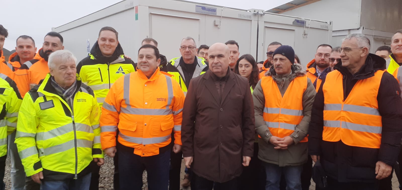 WhatsApp Image 2025-12-12 at 12.14.46 (2)