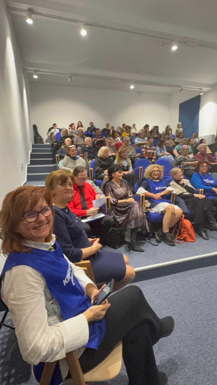 WhatsApp Image 2025-12-12 at 17.59.47 (2)