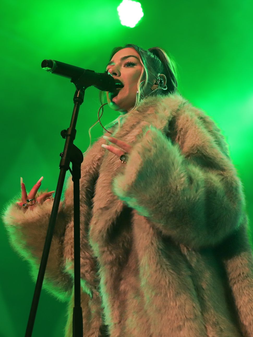 WhatsApp Image 2025-12-19 at 04.36.55 (5)