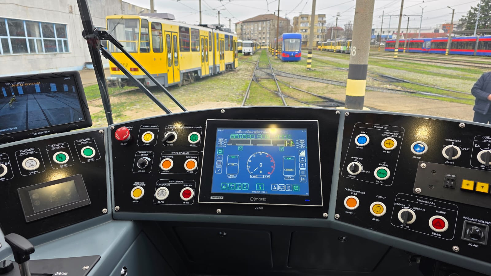 WhatsApp Image 2025-12-22 at 14.17.45 (3)