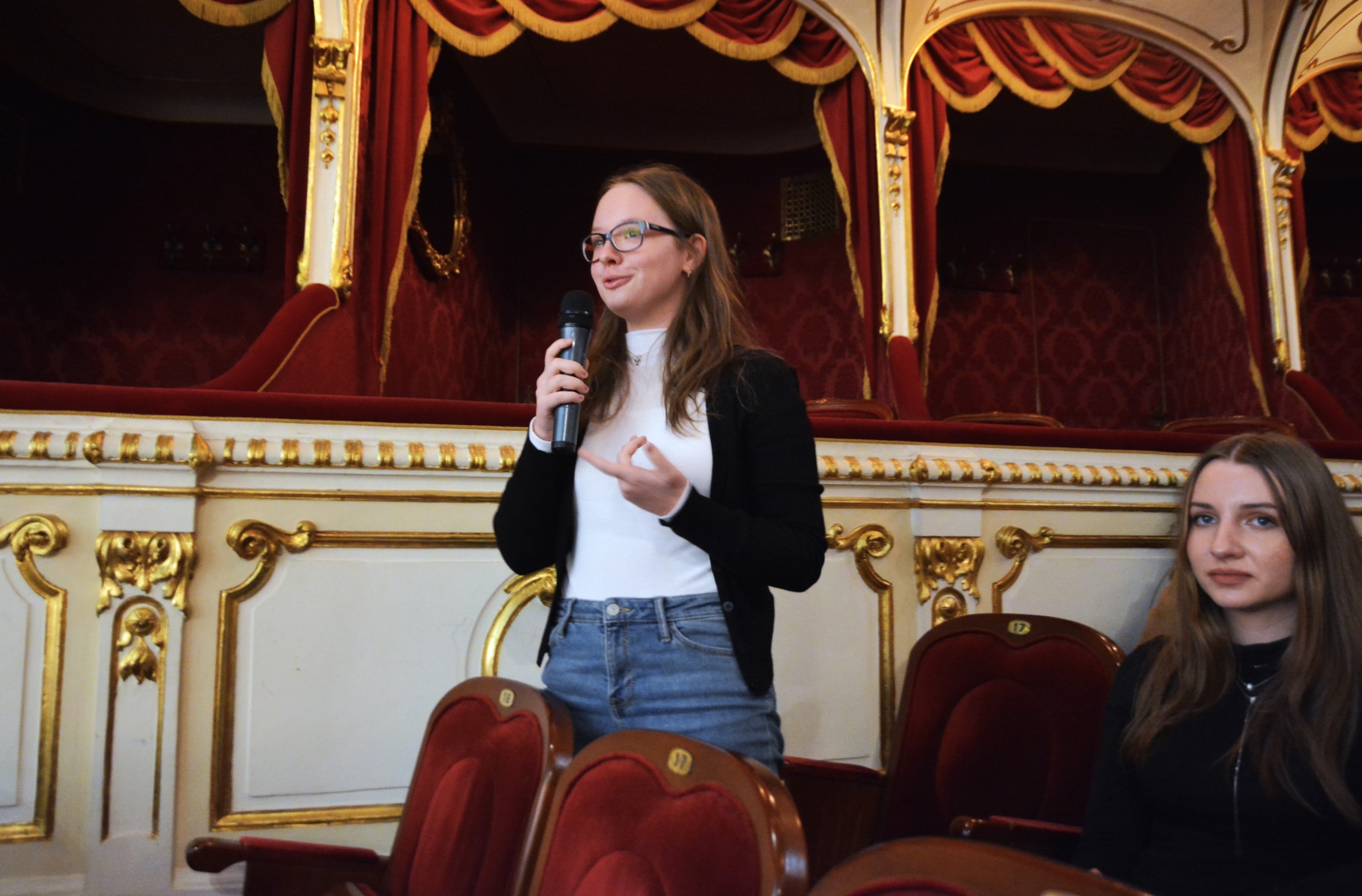 Panel_TABU la Teatrul Regina Maria (32)