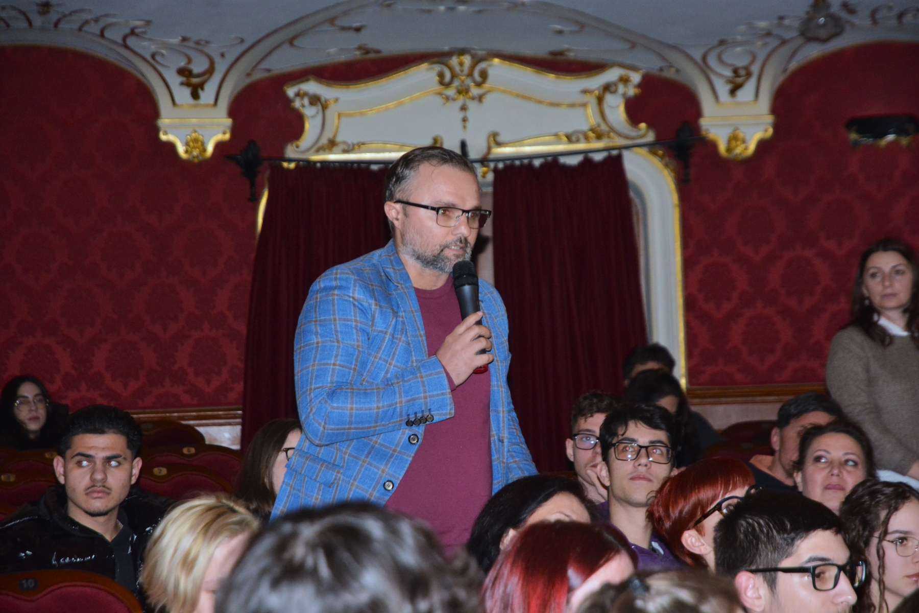 Panel_TABU la Teatrul Regina Maria (33)