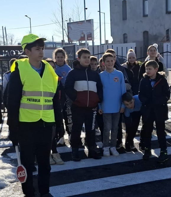 2e1c5e15-8431-4746-a0a9-2dd712f95508