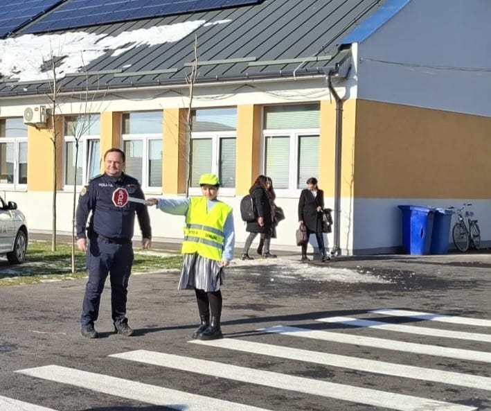 276a48c4-ee32-41fa-ae5a-0765c7460388