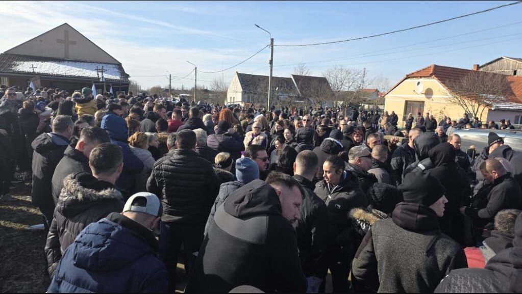 mario_alin_berinde_inmormantare 4