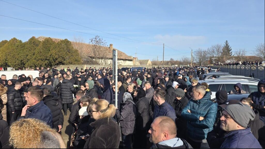 mario_alin_berinde_inmormantare 7