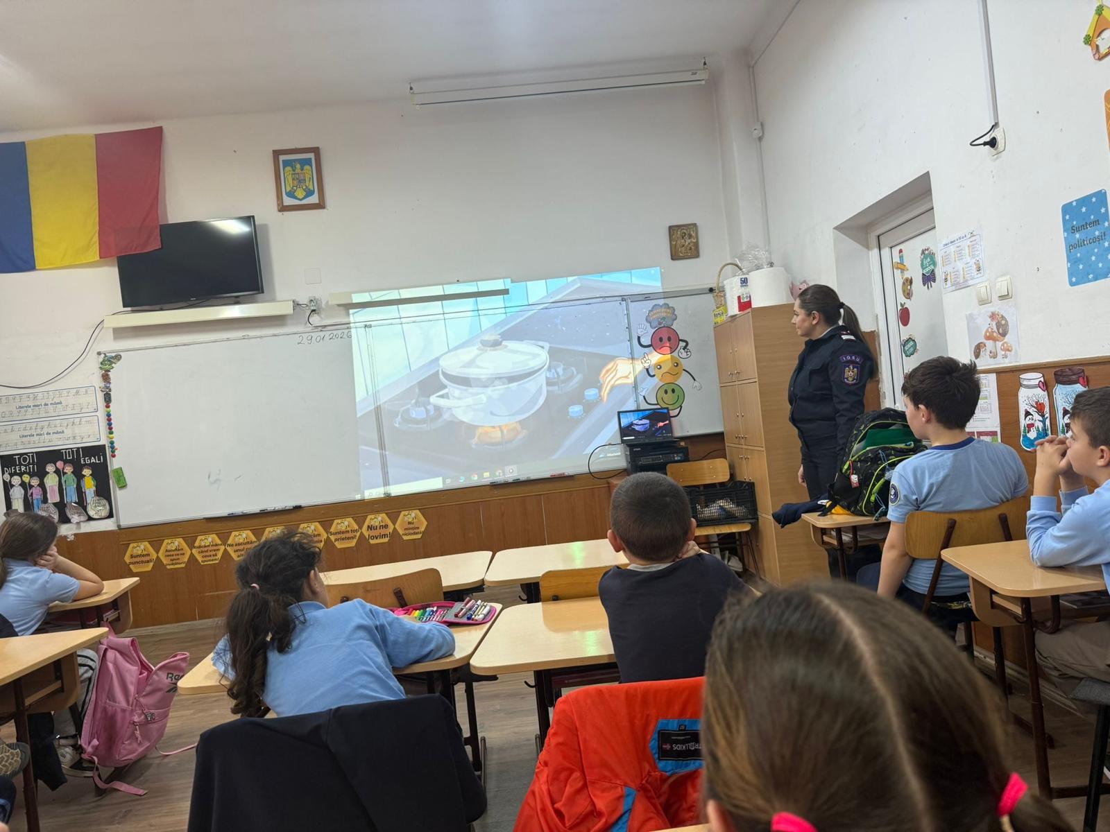 0e343551-b180-49b6-bbea-df8ef9c430a7