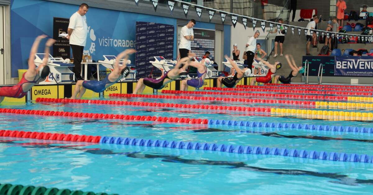 Regal de natație la Oradea: Cupa Benvenuti – Memorial „Herman și Georgeta Schier” aduce 84 de medalii!