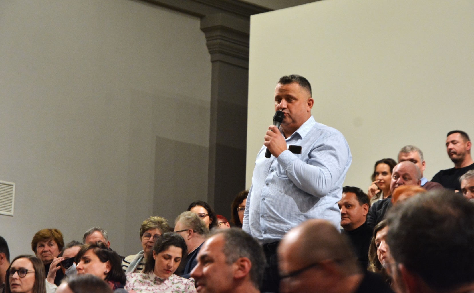 Lansare carte Gabriel Moisa (25)