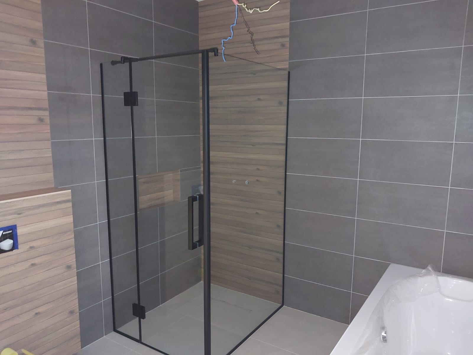 818c725c-286b-4fbf-8ff7-b6eec03b9242