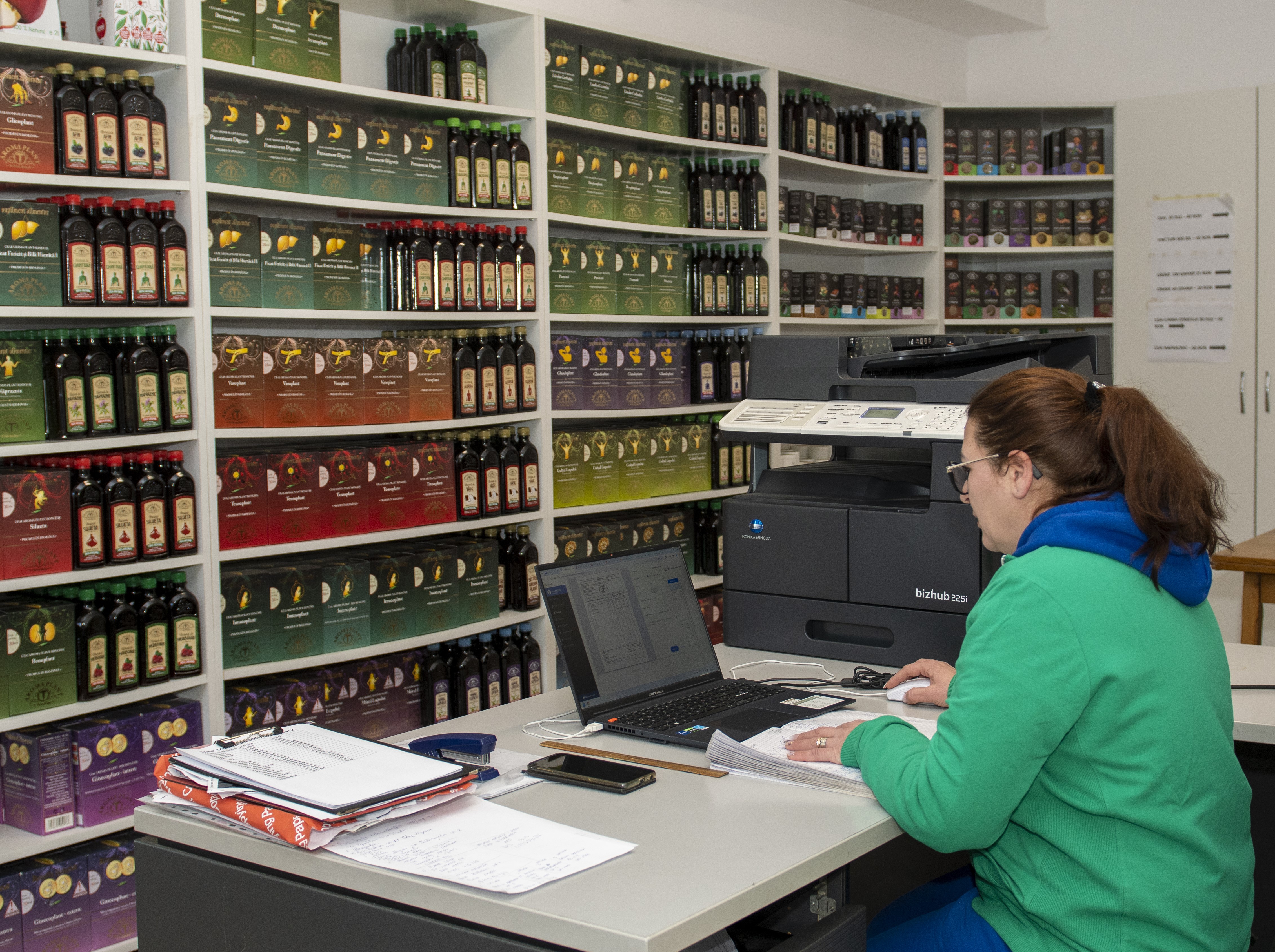 FACTURAREA SI PREGATIREA COMENZILOR