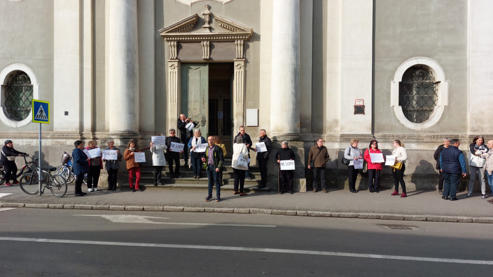 evacuare-eminescu (13)