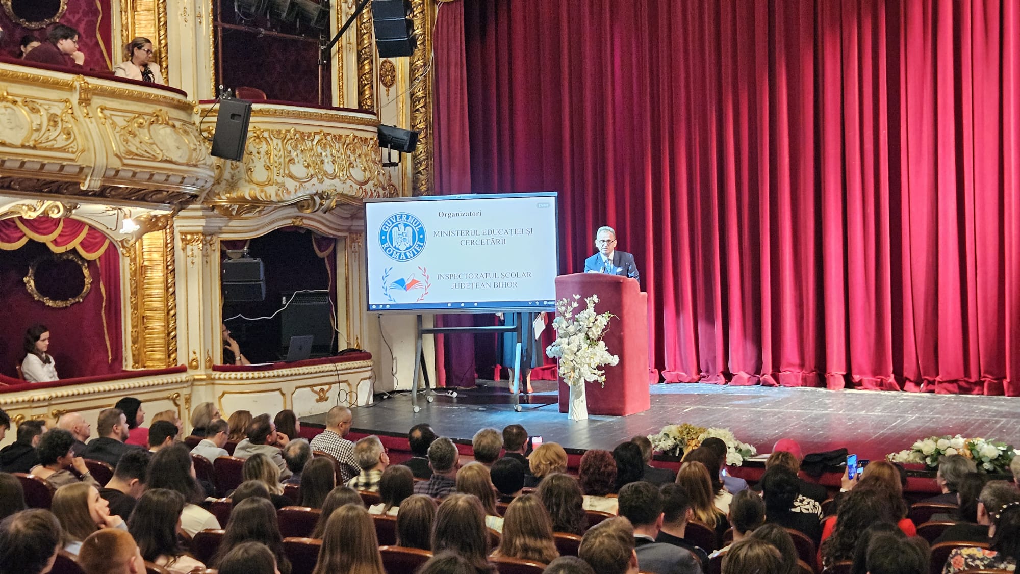 olimpiada-nationala-istorie-oradea-regina-maria-teatru