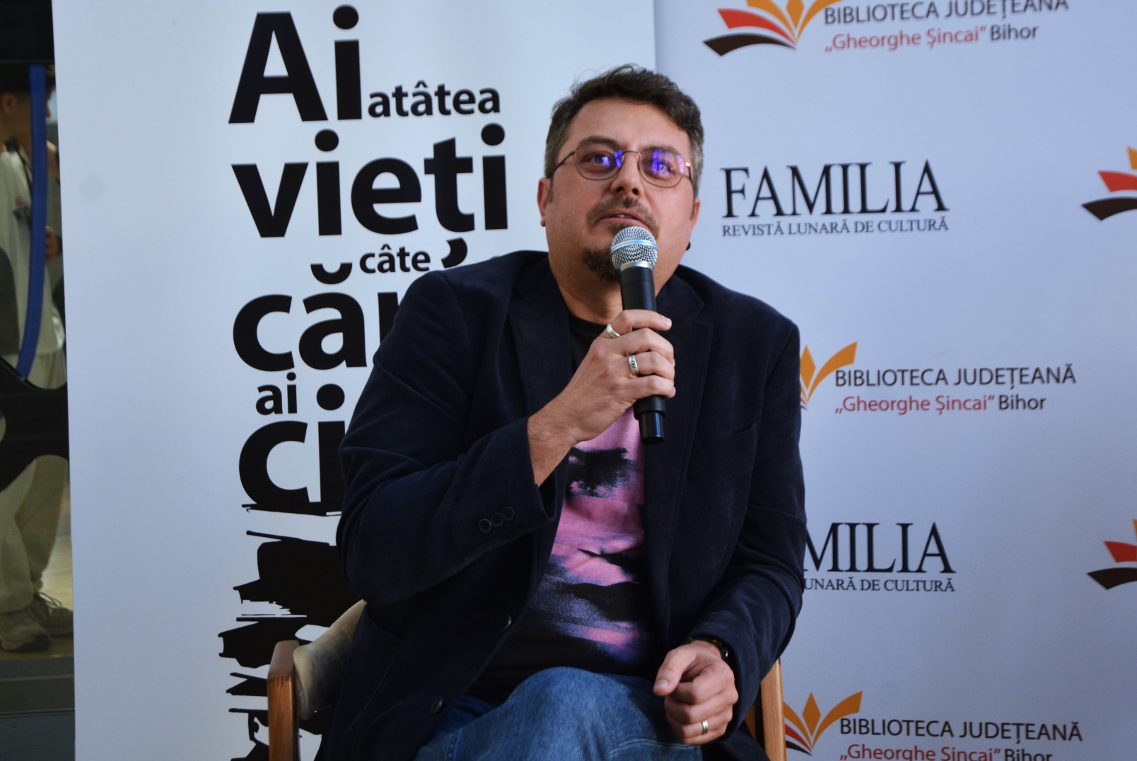 Lansare de carte, Acvariul, de Dan-Liviu Boeriu (4)