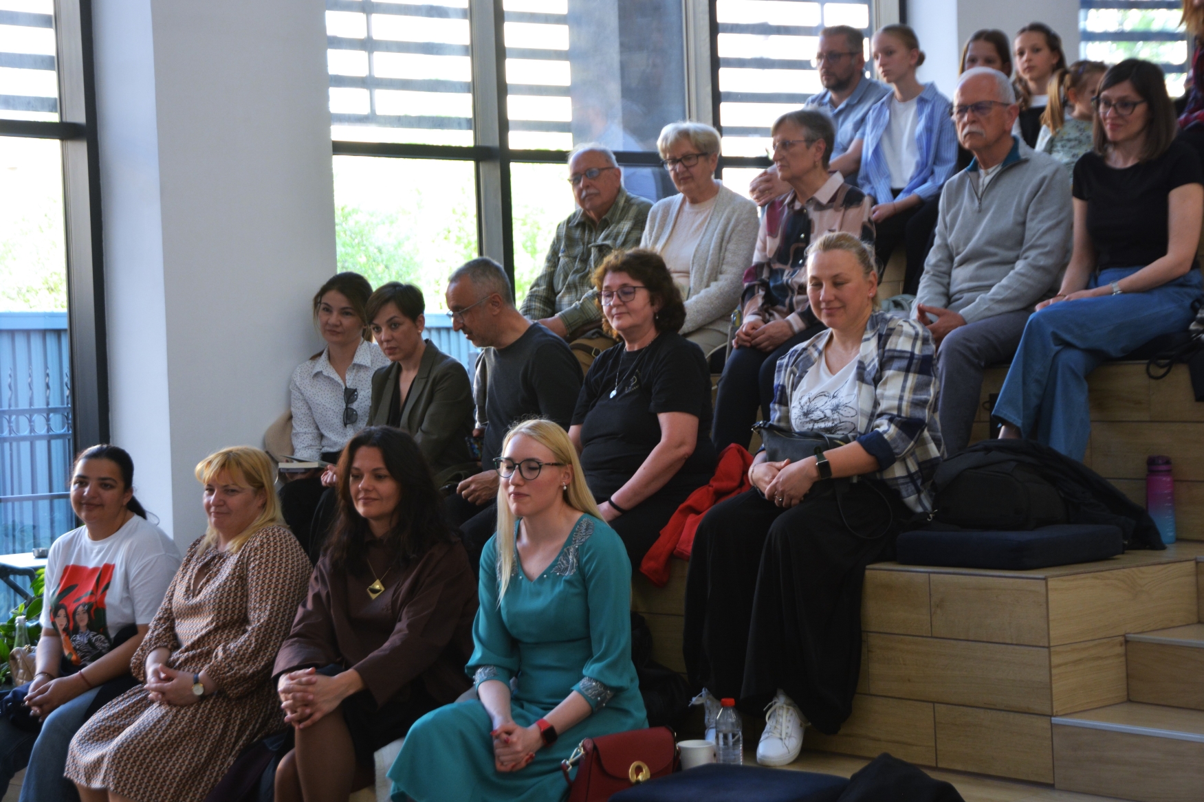 Lansare de carte, Acvariul, de Dan-Liviu Boeriu (11)