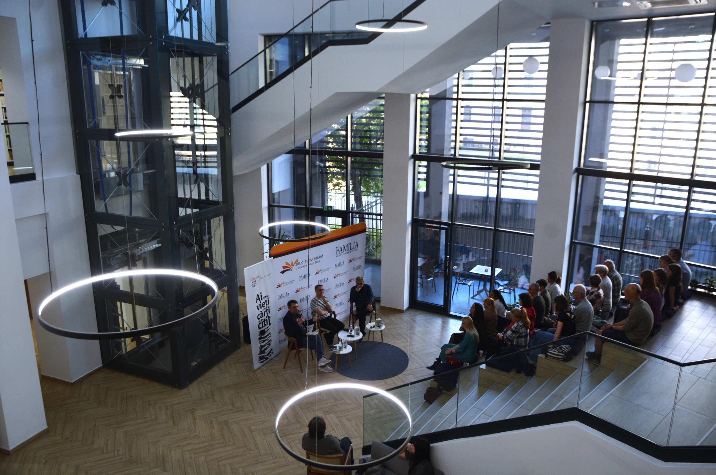 Lansare de carte, Acvariul, de Dan-Liviu Boeriu (20)