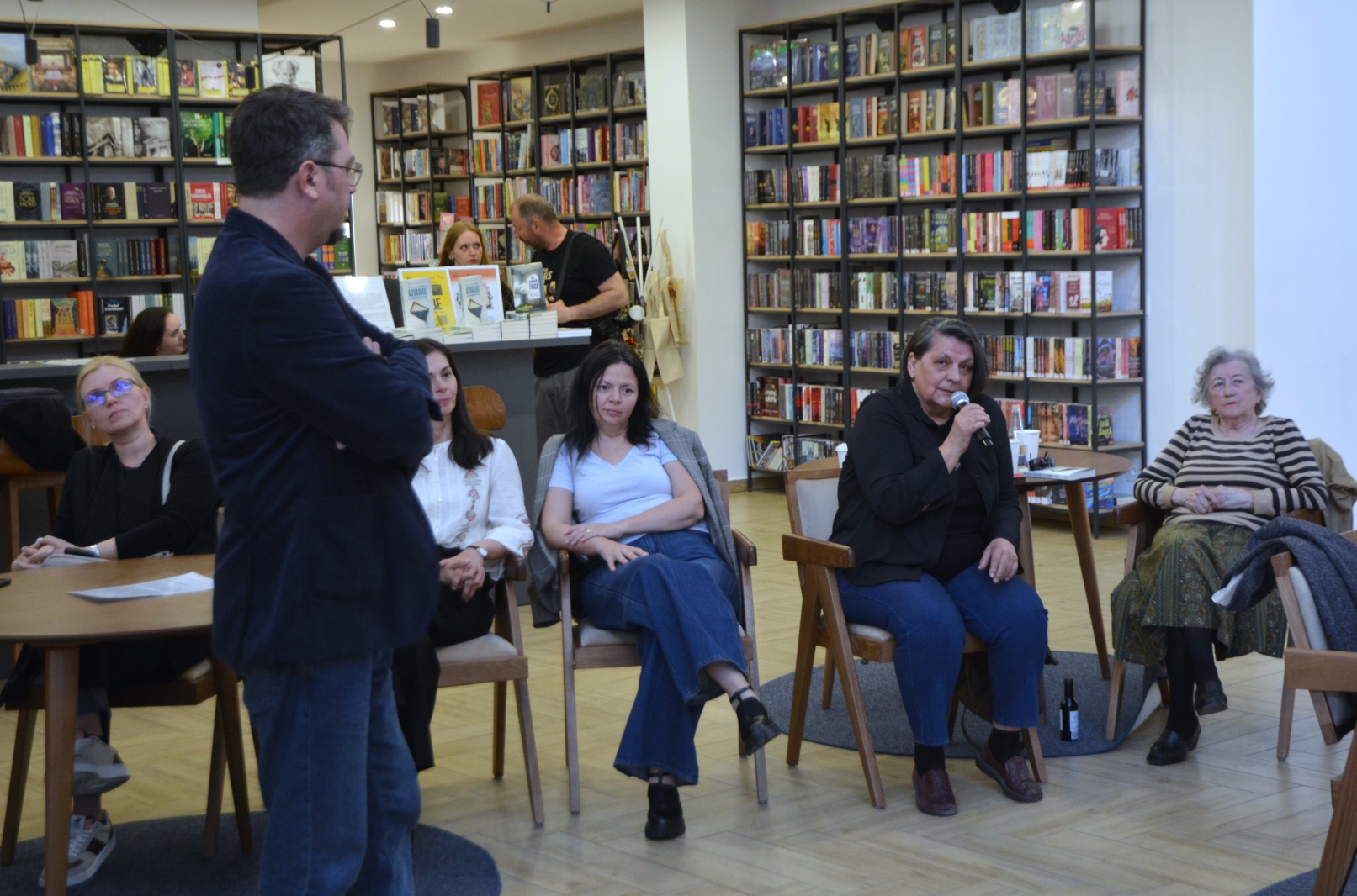 Lansare de carte, Acvariul, de Dan-Liviu Boeriu (45)