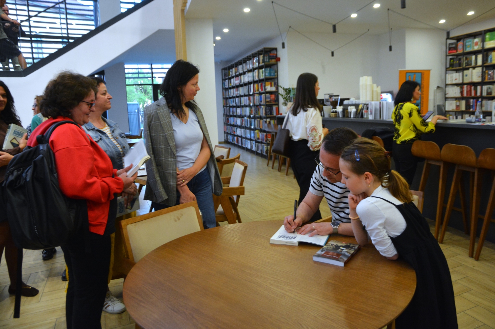 Lansare de carte, Acvariul, de Dan-Liviu Boeriu (53)