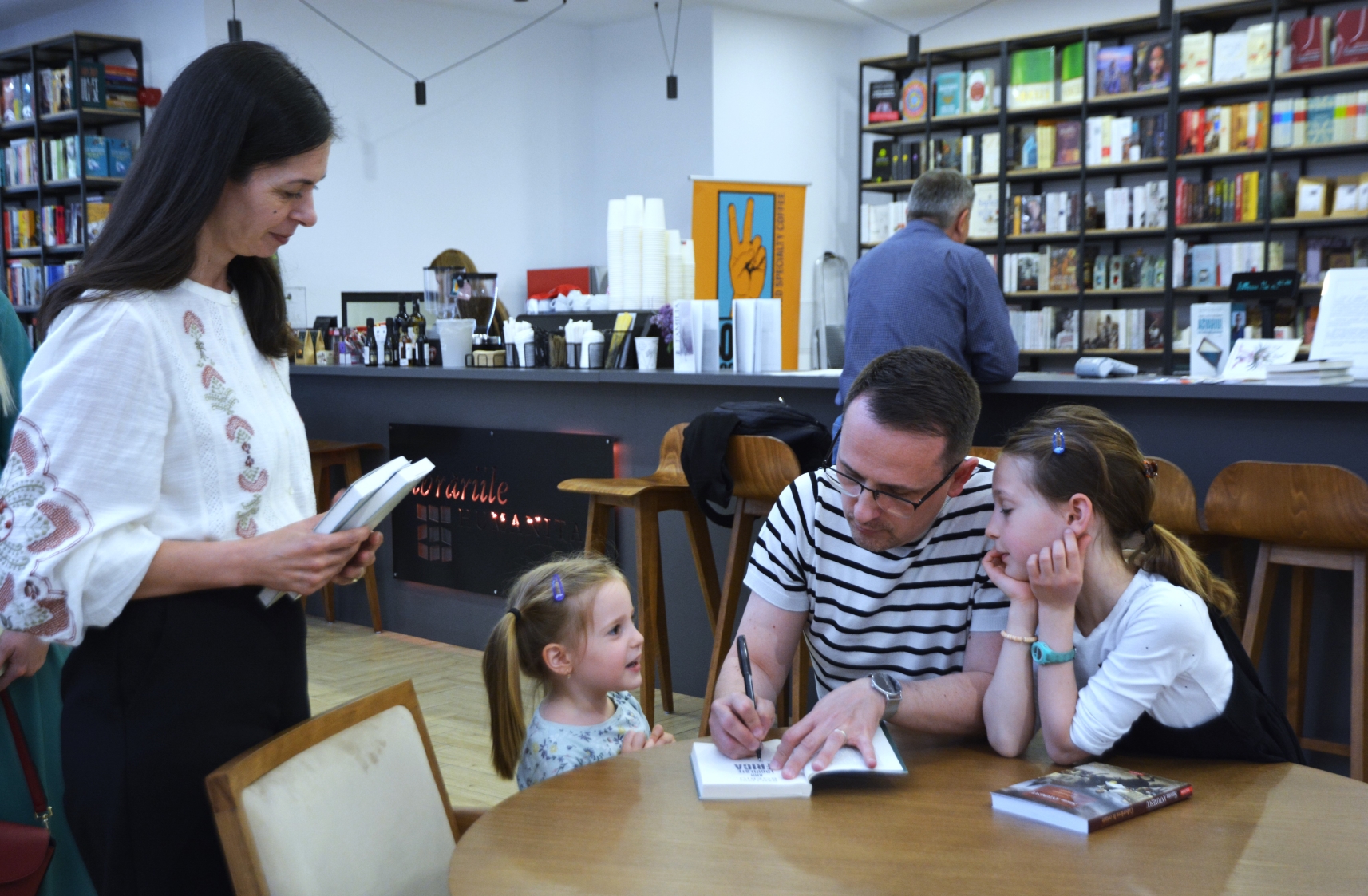 Lansare de carte, Acvariul, de Dan-Liviu Boeriu (62)