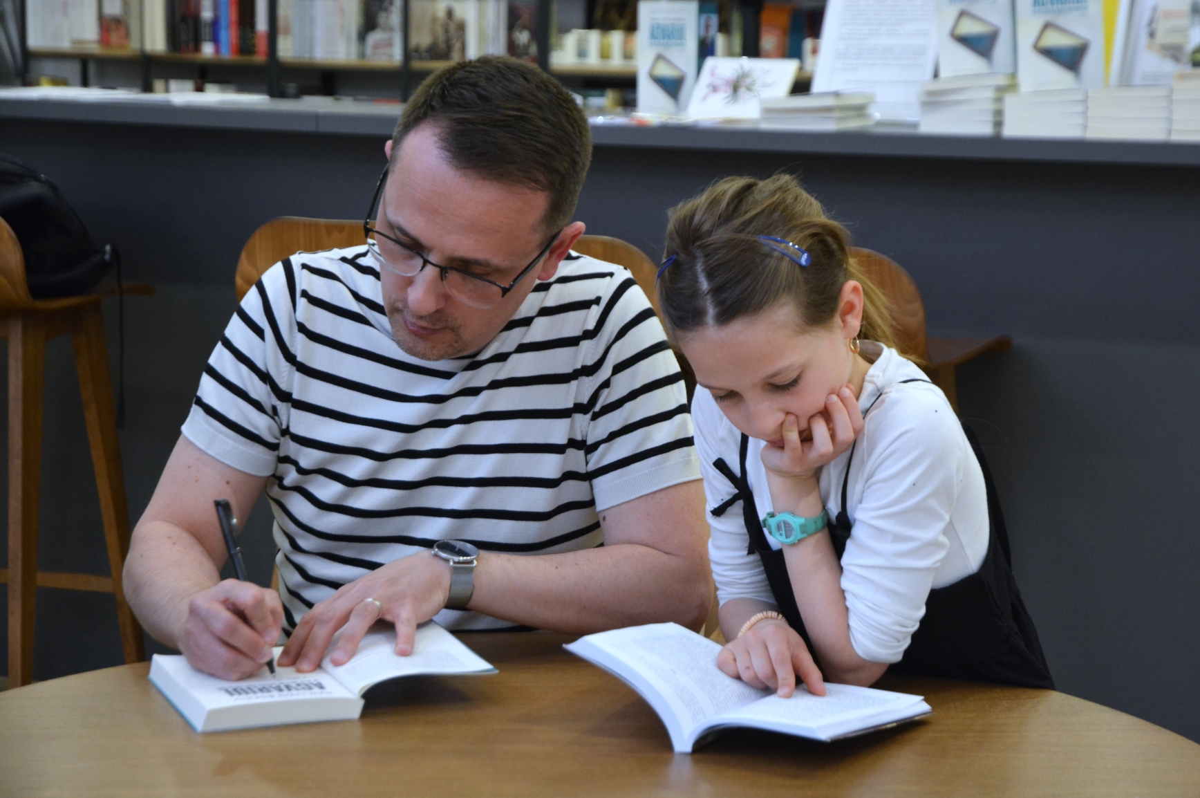 Lansare de carte, Acvariul, de Dan-Liviu Boeriu (67)