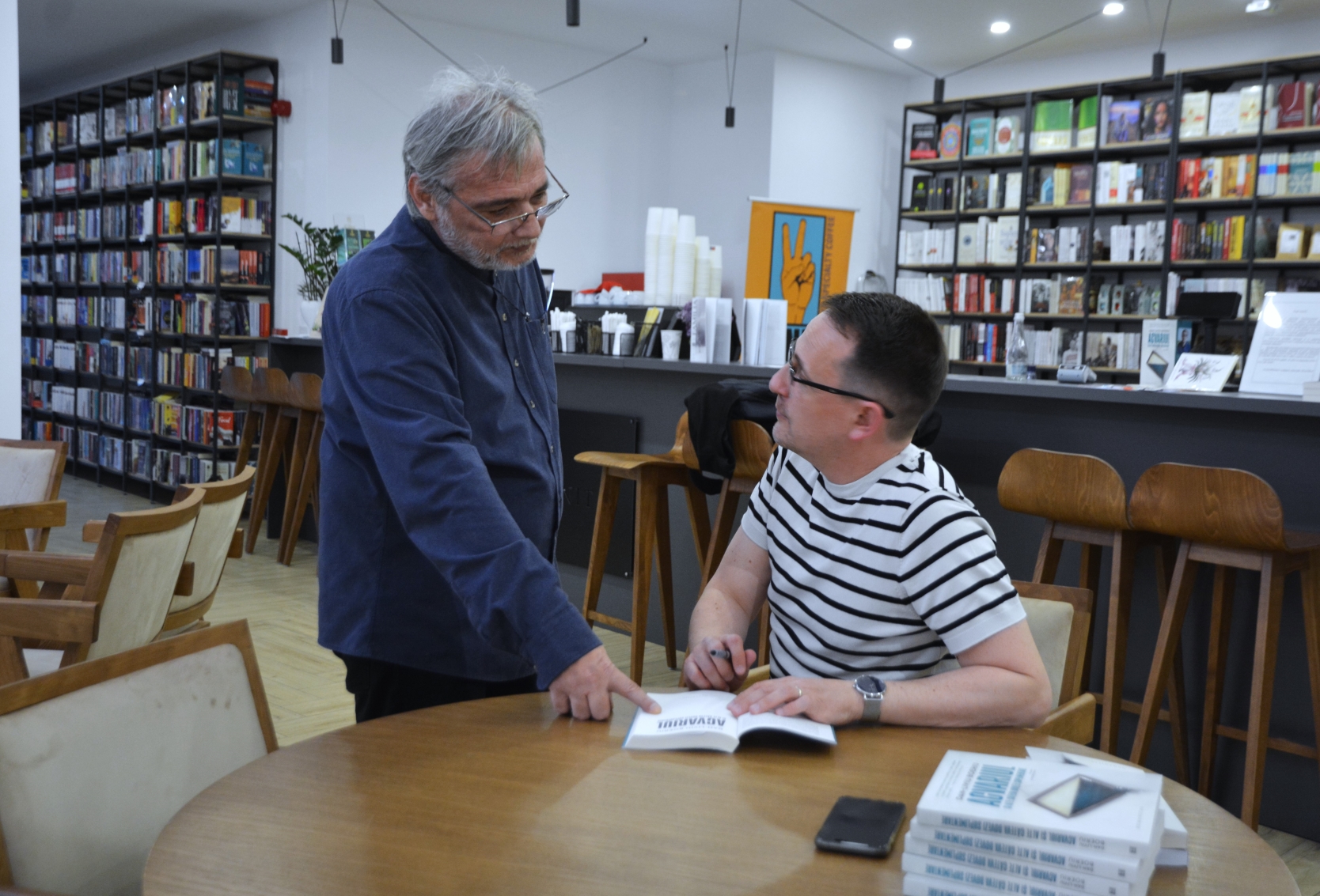 Lansare de carte, Acvariul, de Dan-Liviu Boeriu (87)