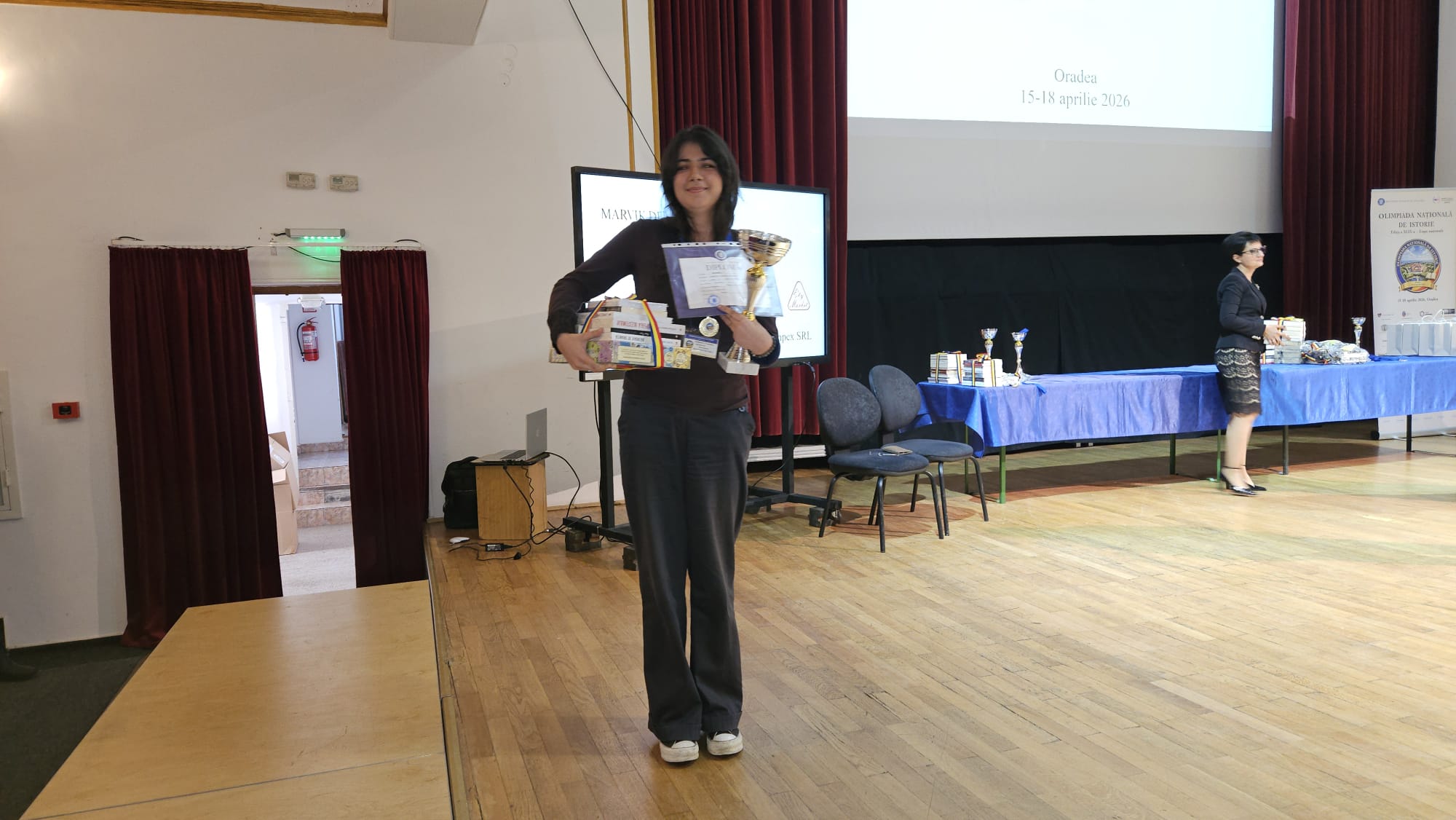 festivitate-olimpiada-nationala-istorie-premiati-oradea-07