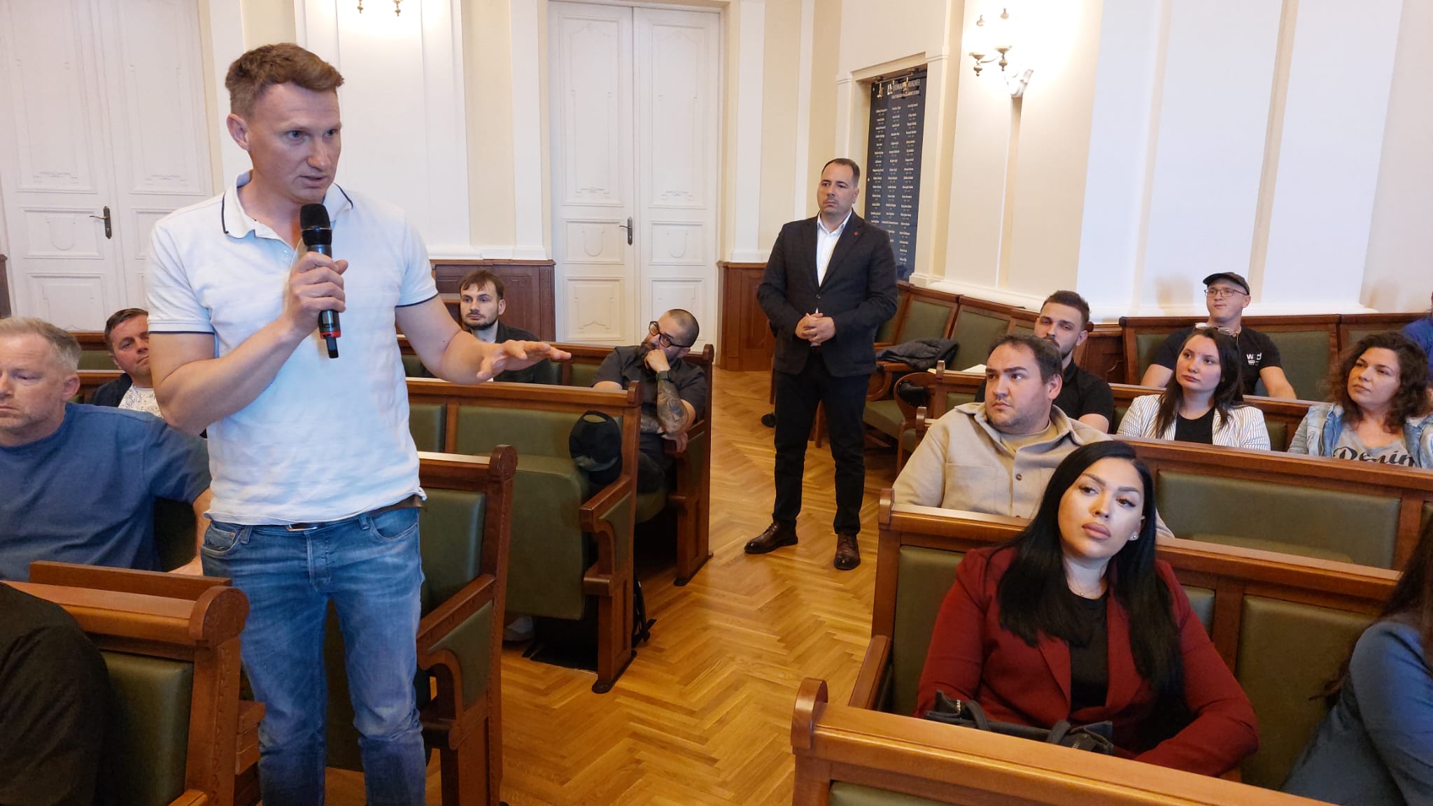 dezbatere-jocuri-noroc-pacanele-consultare-publica-13