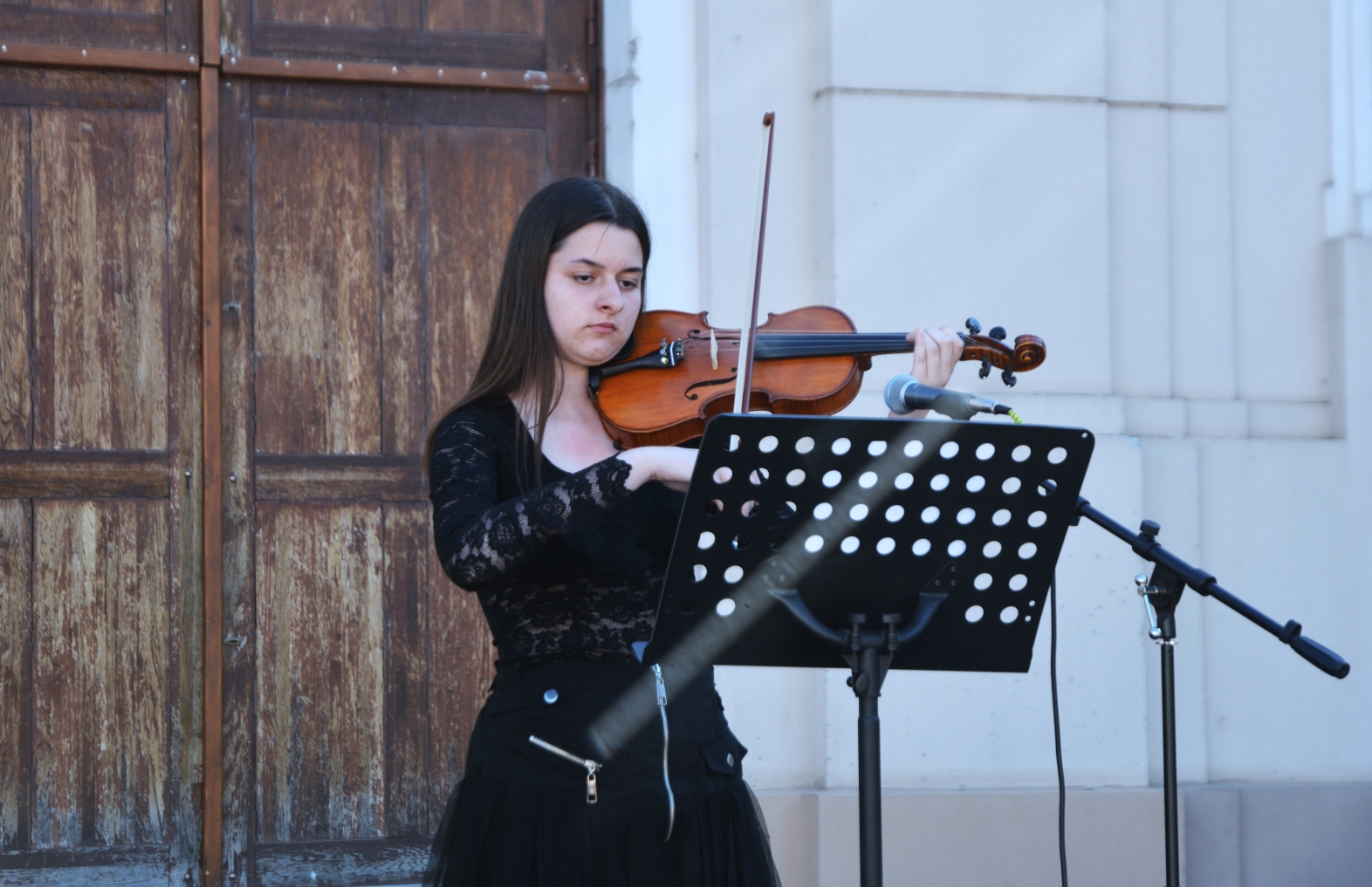 Arta ne uneşte (28)