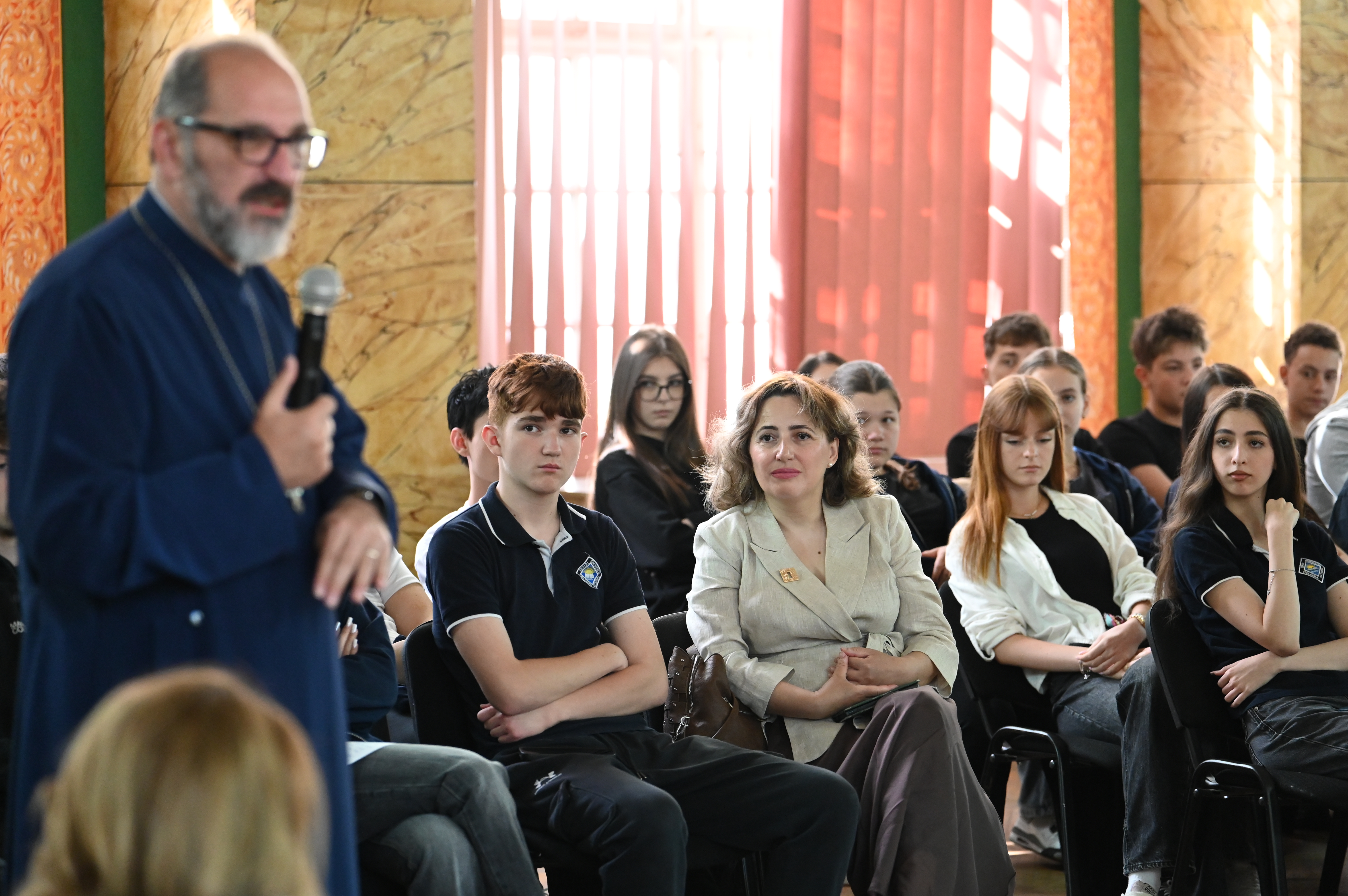 Vizită C.N. Mihai Eminescu (2)