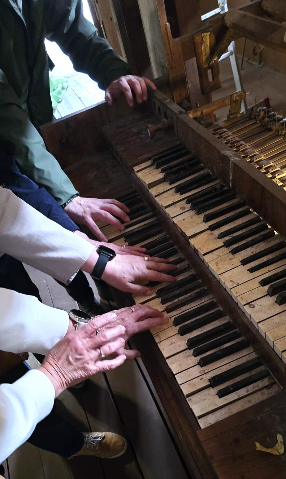 Orga sinagoga1