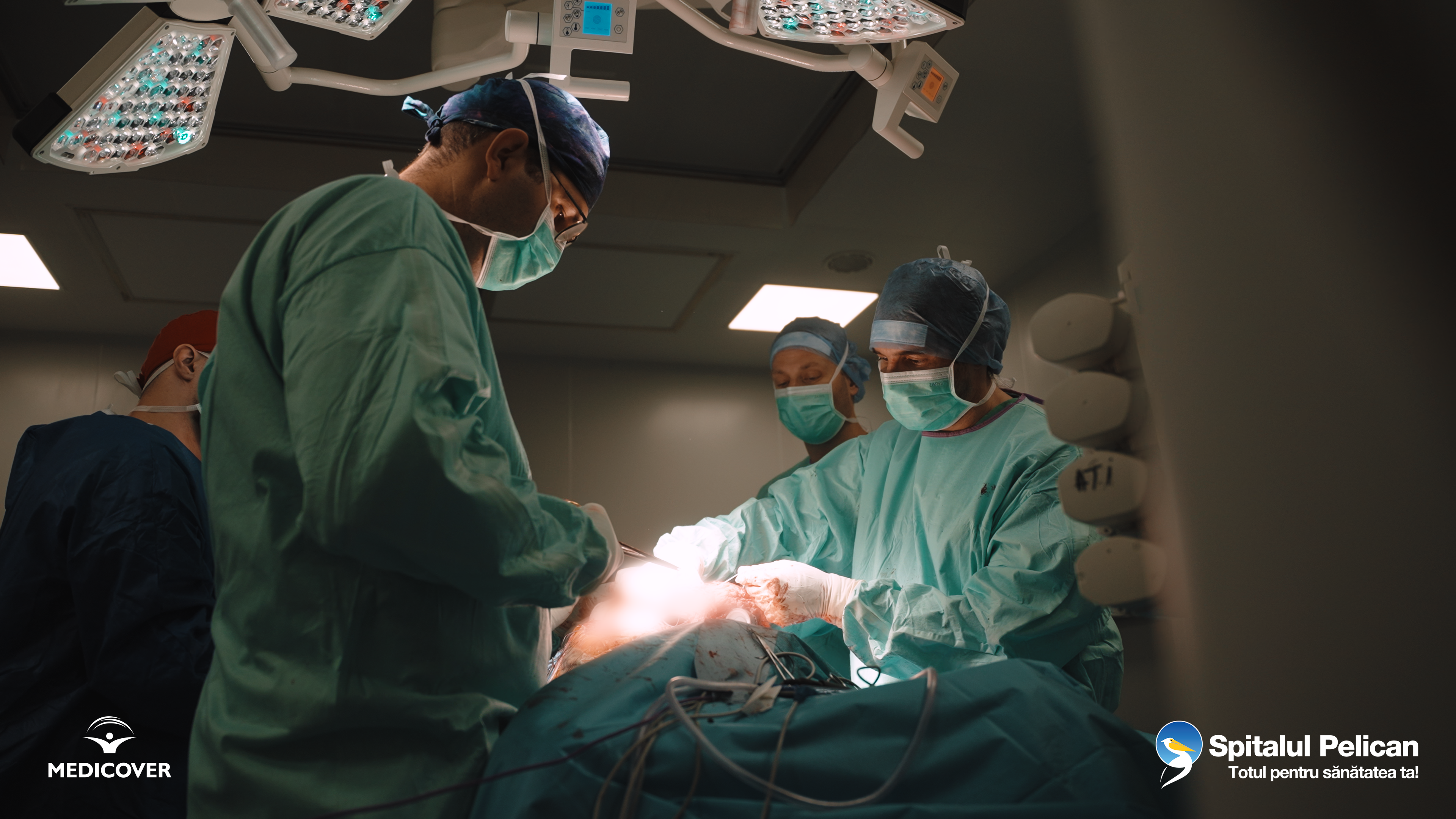 Dr_Adyb_Interventie_Live_Surgery_1