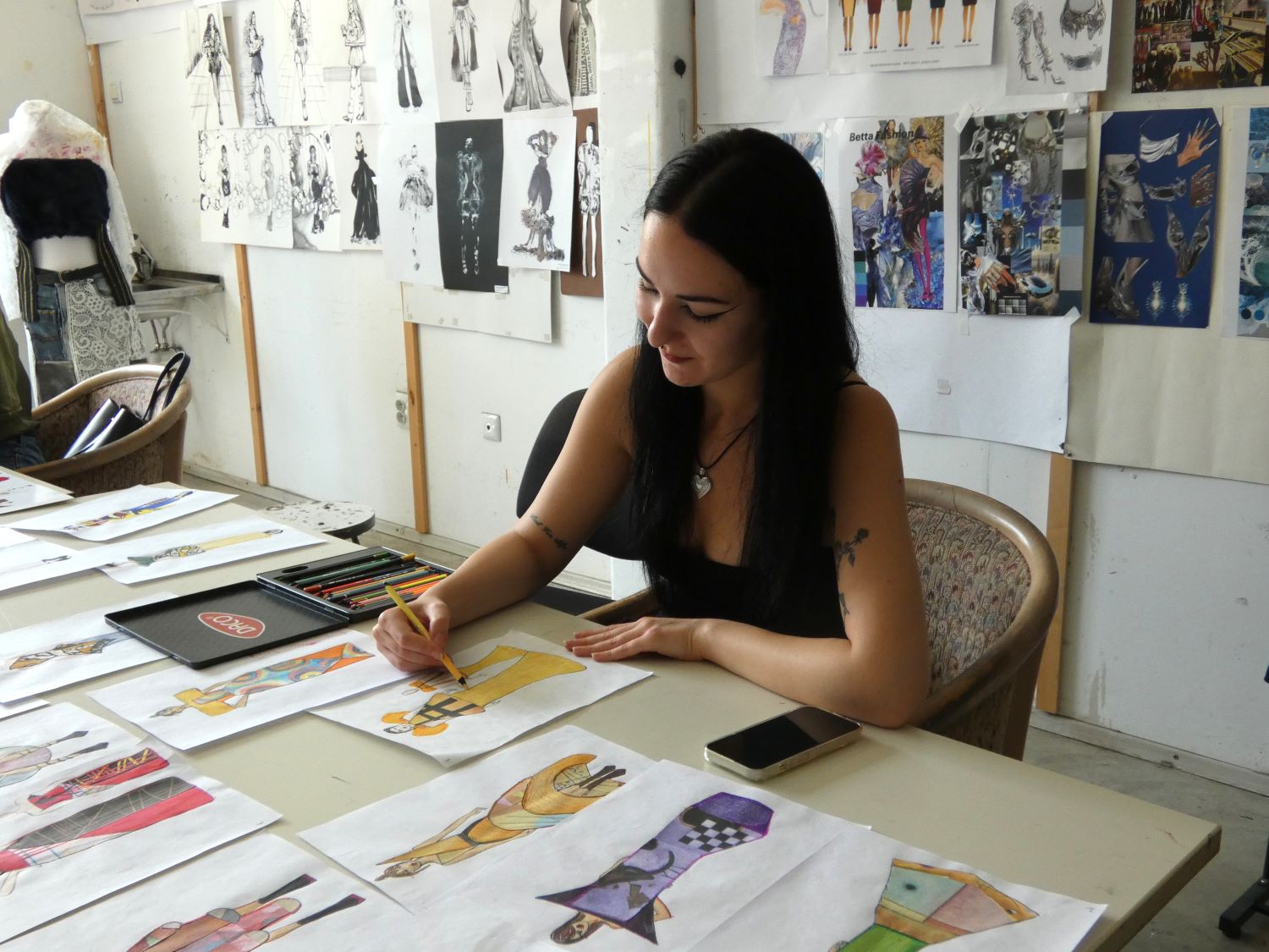 studenti-designeri-moda-universitate-oradea