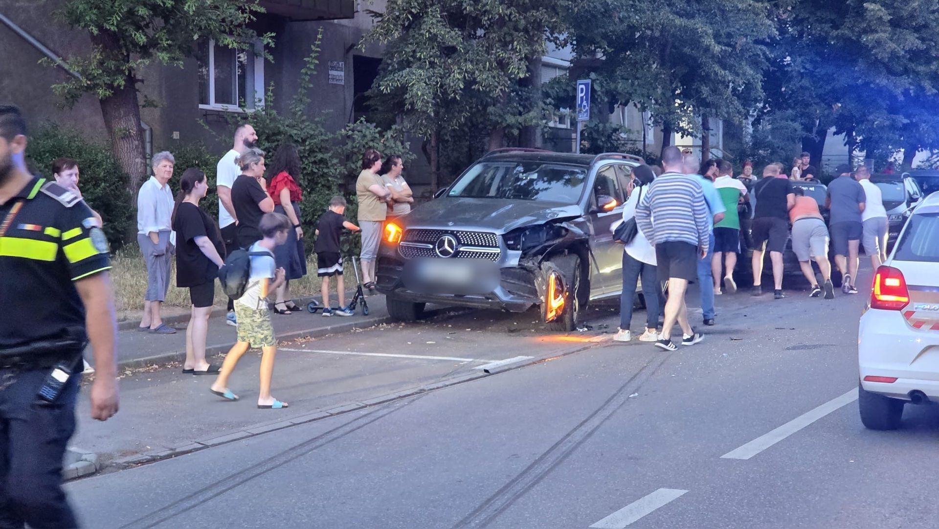 accident-oradea-leonardo-da-vinci-biciclist-politie-politia-ambulanta-smurd