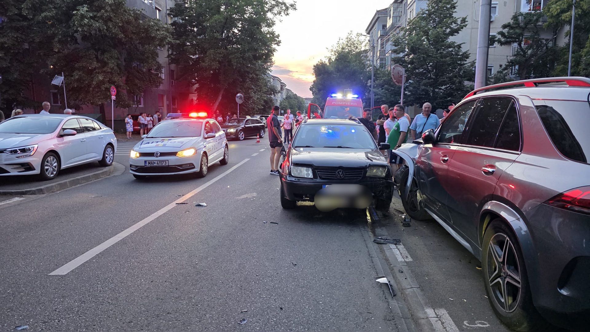 accident-oradea-leonardo-da-vinci-biciclist-politie-politia-ambulanta-smurd
