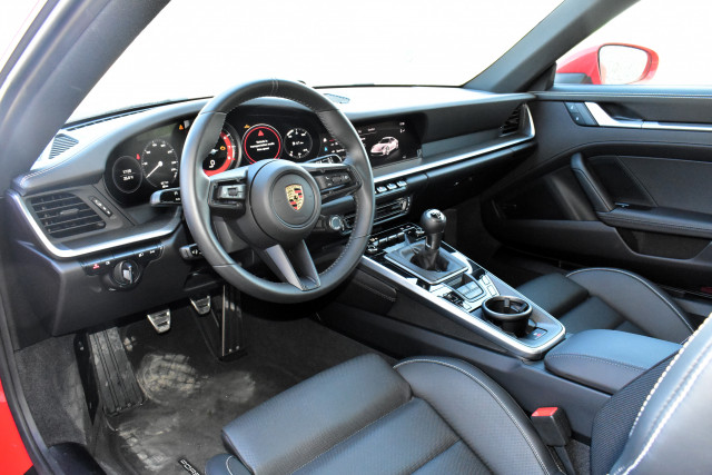 1781617289q5onw-interior-1