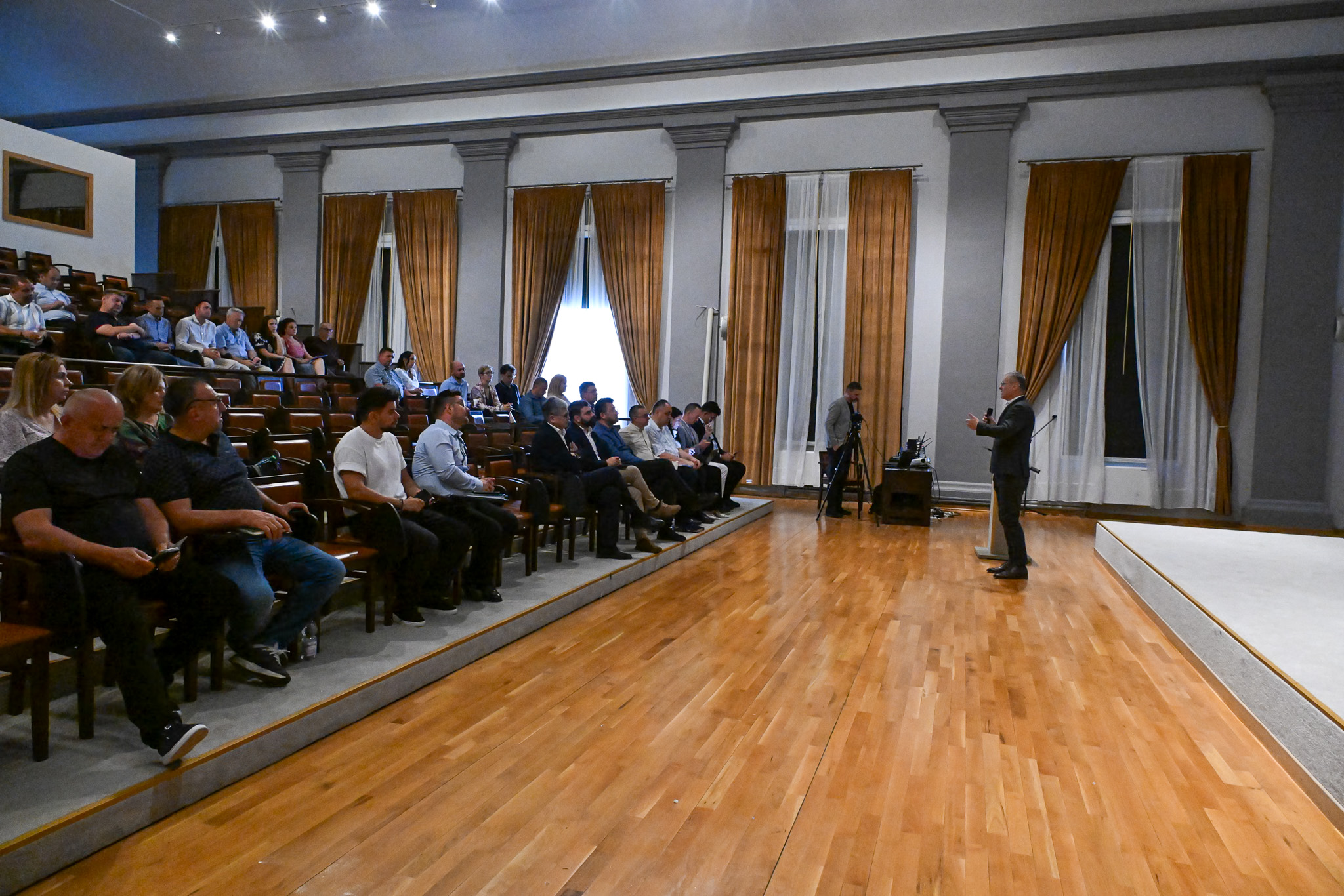 Întâlnire digitalizare servicii publice (5)