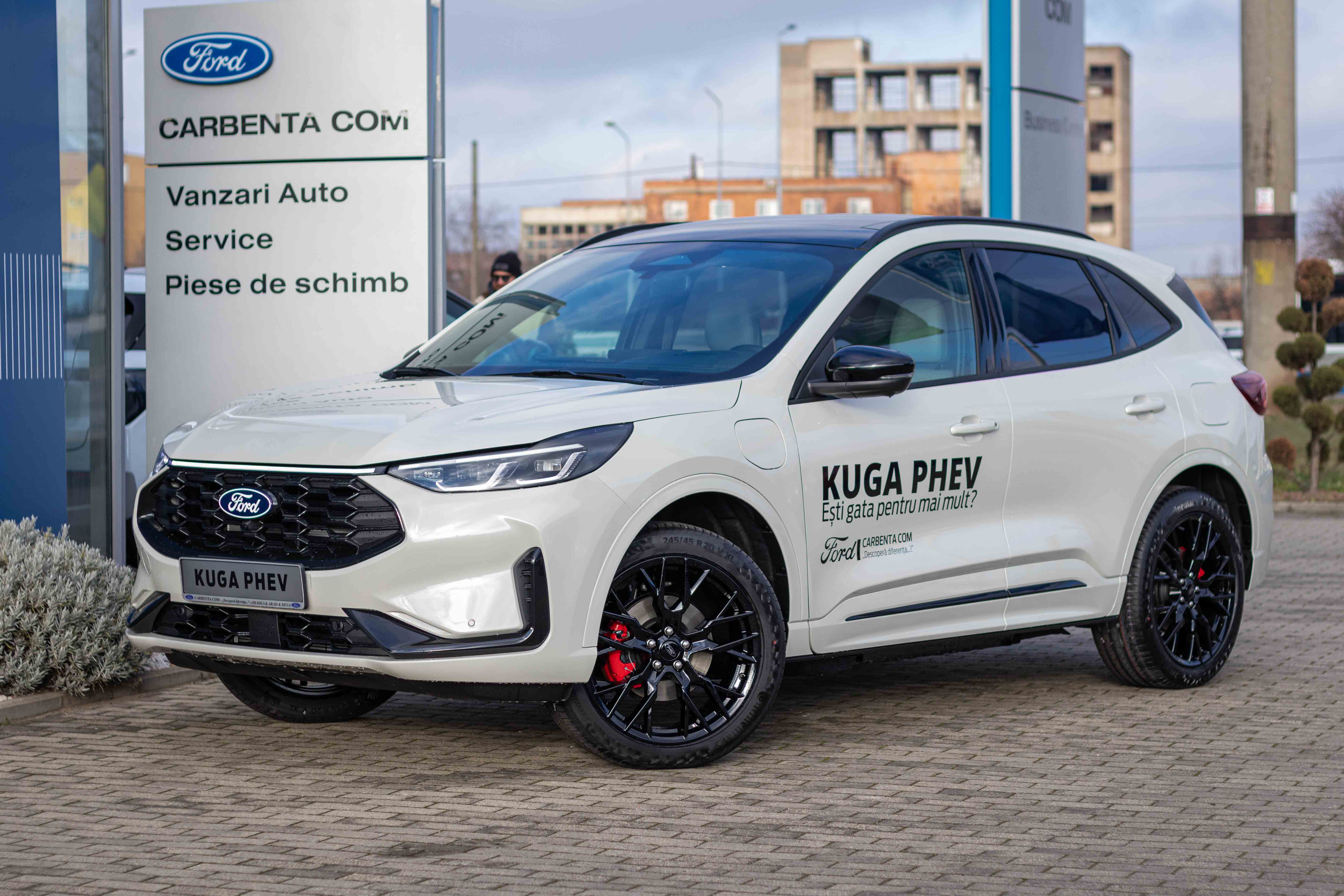 KUGA SOUND EDITION 2.5 PHEV 243 CP 2WD CVT M WHITE-3