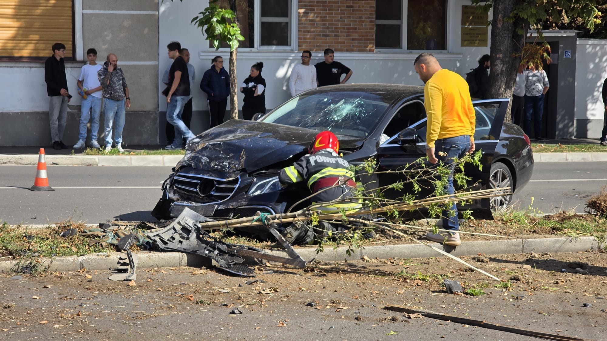 accident-sfantul-apostol-andrei-decebal-oradea-femeie-incarcerata