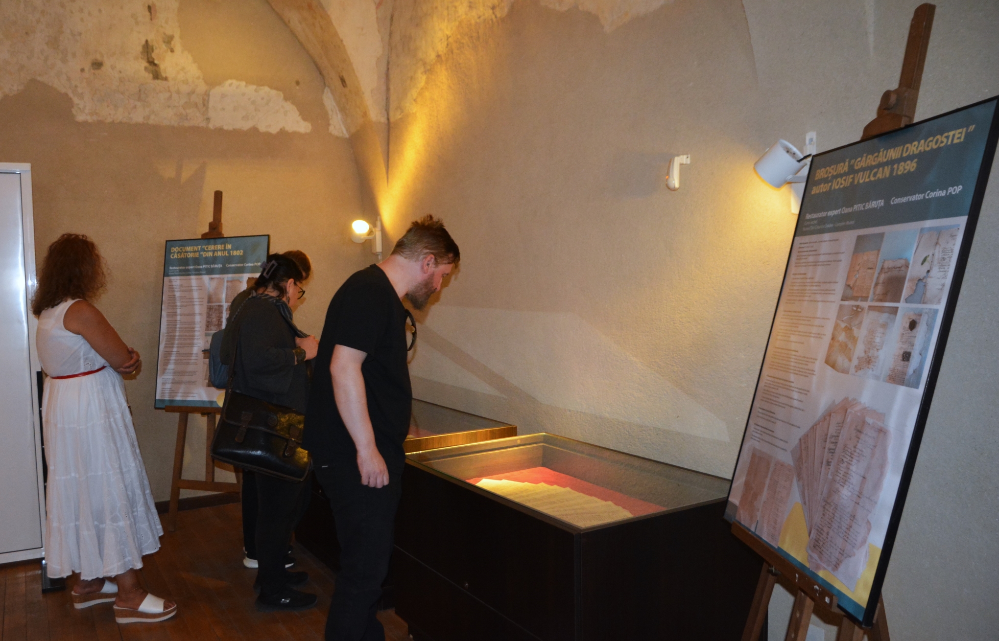 Expoziţia Din umbră în lumină, cu obiecte restaurate (38)