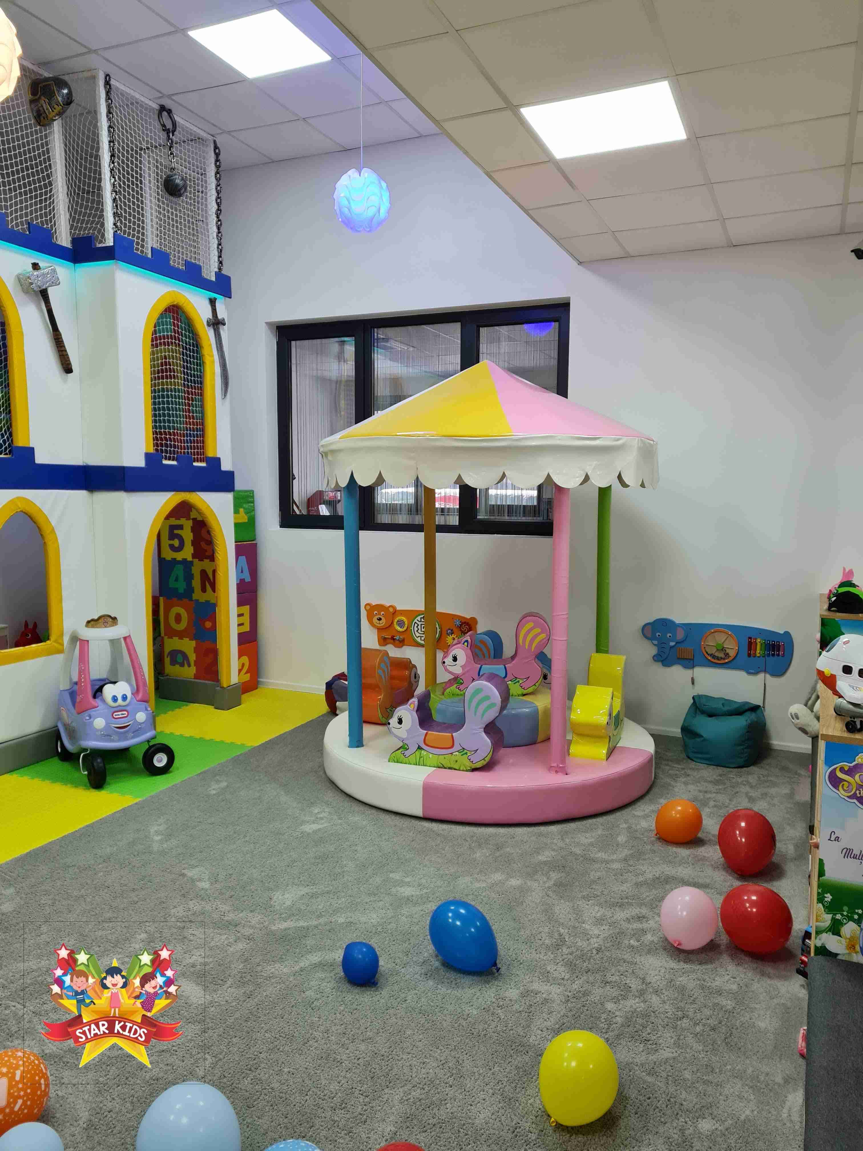 INTERIOR (10)-003c33bd